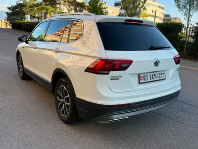 VW Tiguan 2018 — SUV 7 places diesel, transmission automatique, tout-terrain fiable — intérieur