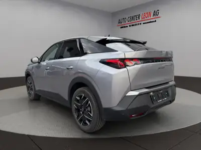 Peugeot 3008 145 e-DCS6 Hybrid GT — SUV hybride efficient avec 9'600 km — intérieur
