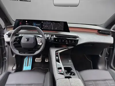 Peugeot 3008 145 e-DCS6 Hybrid GT — SUV hybride efficient avec 9'600 km — Miniature 14