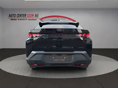 Peugeot 3008 145 e-DCS6 Hybrid GT — SUV hybride 2025, faible kilométrage, garantie constructeur — tableau de bord