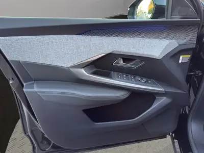 Peugeot 3008 145 e-DCS6 Hybrid GT — SUV hybride 2025, faible kilométrage, garantie constructeur — Miniature 12