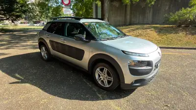 Citroën C4 Cactus 1.6 BlueHDi — Diesel économique, garantie 12 mois, 113'000 km — vue extérieure