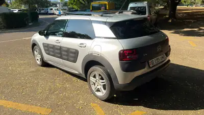 Citroën C4 Cactus 1.6 BlueHDi — Diesel économique, garantie 12 mois, 113'000 km — détail