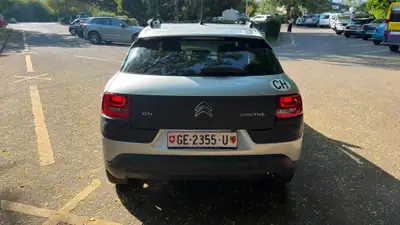 Citroën C4 Cactus 1.6 BlueHDi — Diesel économique, garantie 12 mois, 113'000 km — intérieur
