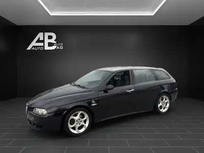 Alfa Romeo 156 Sportwagon 2.4 JTD Ti — Break diesel robuste, 441'000 km, sans sinistre — côté