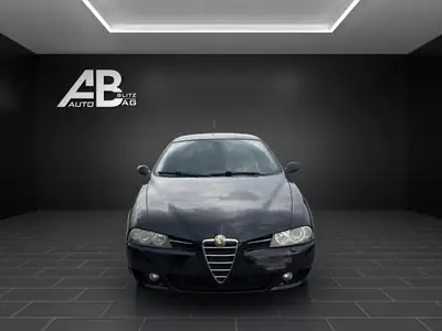 Alfa Romeo 156 Sportwagon 2.4 JTD Ti — Break diesel robuste, 441'000 km, sans sinistre — vue extérieure