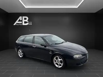 Alfa Romeo 156 Sportwagon 2.4 JTD Ti — Break diesel robuste, 441'000 km, sans sinistre — détail