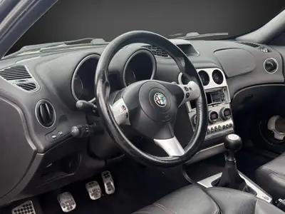 Alfa Romeo 156 Sportwagon 2.4 JTD Ti — Break diesel robuste, 441'000 km, sans sinistre — Miniature 8