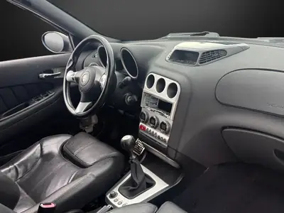Alfa Romeo 156 Sportwagon 2.4 JTD Ti — Break diesel robuste, 441'000 km, sans sinistre — Miniature 10