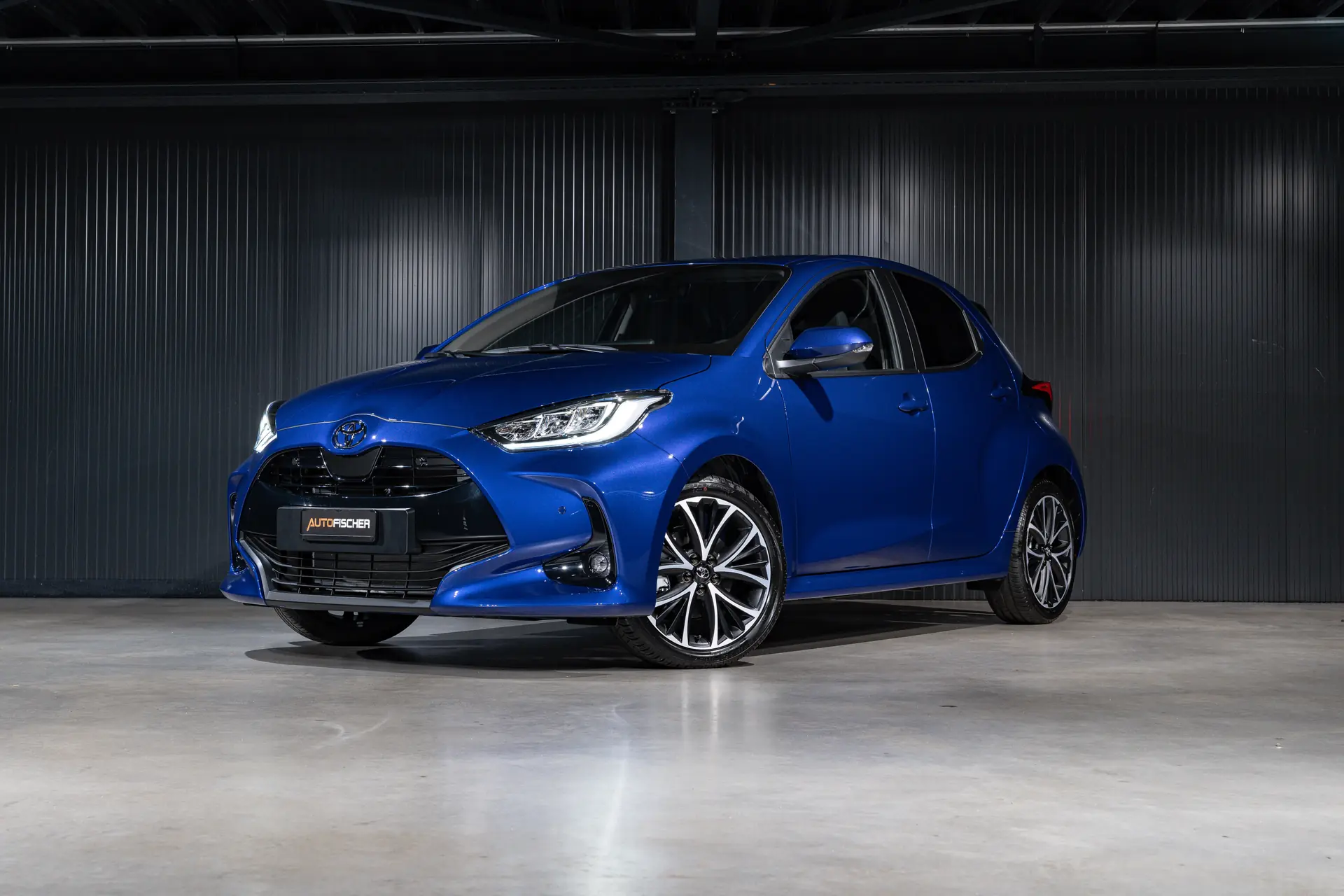 Toyota Yaris 1.5 e-CVT — Citadine hybride économe, quasi neuve avec 50 km au compteur