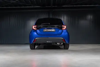 Toyota Yaris 1.5 e-CVT — Citadine hybride économe, quasi neuve avec 50 km au compteur — Miniature 7