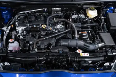 Toyota Yaris 1.5 e-CVT — Citadine hybride économe, quasi neuve avec 50 km au compteur — Miniature 22