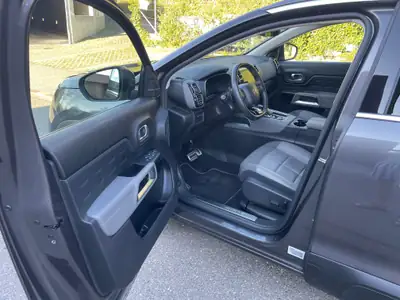 Citroën C5 Aircross 1.6 Plug-in Hybrid Shine — SUV écologique, entretien récent, 68 500 km — Thumbnail 9