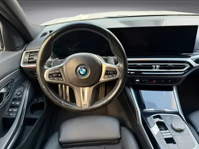BMW 330e xDrive Touring — Hybride rechargeable performant, 100 000 km, M Sport — Miniature 8