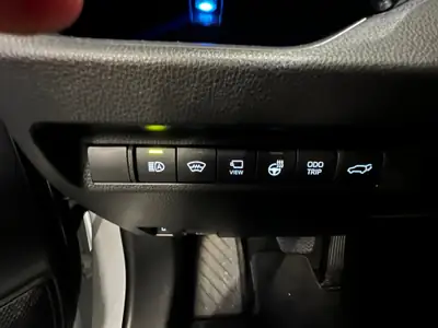 Toyota RAV-4 2.5 Plug-In Hybrid Platinum 2024 — SUV écologique, première main, 21 500 km — Miniatura 12