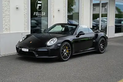 Porsche 911 Turbo S Cabrio PDK — Supercar décapotable, 580 ch, garantie Approved jusqu'à août 2027 — vue extérieure