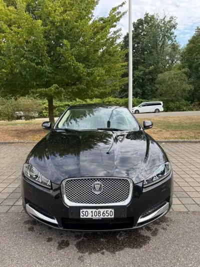 Jaguar XF 3.0 V6 S/C Portfolio AWD — 340 ch, traction intégrale, 86'000 km — Außenansicht