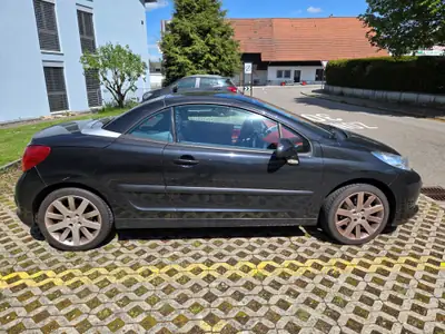 Peugeot 207 1.6 16V Sport — Cabriolet élégant, entretien irréprochable — interior
