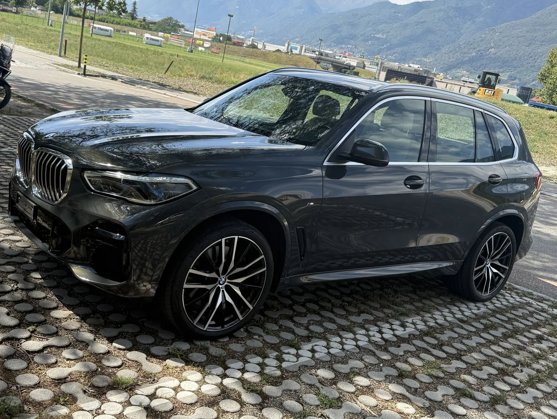 BMW X5 xDrive40d — SUV premium diesel hybride, 48 000 km seulement