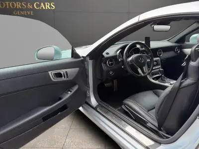 Mercedes-Benz SLK 200 Sport Star — Cabriolet élégant, moteur 184 ch, très bon état — Miniature 13