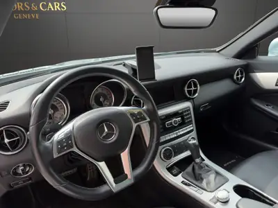 Mercedes-Benz SLK 200 Sport Star — Cabriolet élégant, moteur 184 ch, très bon état — Miniature 18