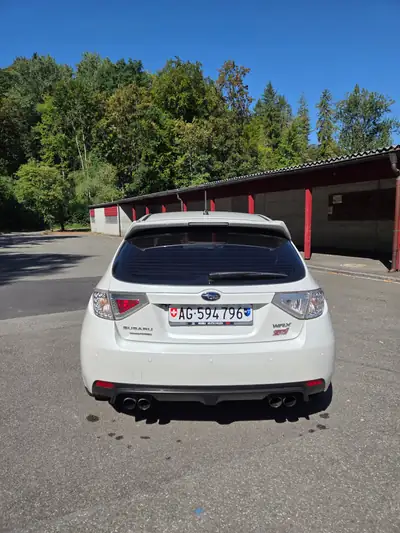 Subaru WRX STI 2012 — Berline sportive mythique, 301 ch et transmission manuelle — Armaturenbrett