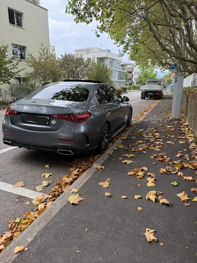 Mercedes-Benz C 200 AMG Line 4Matic — Berline premium hybride légère, 80'000 km — arrière