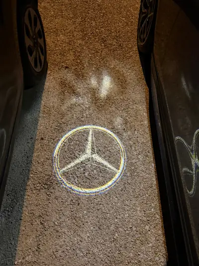 Mercedes-Benz C 200 AMG Line 4Matic — Berline premium hybride légère, 80'000 km — Miniature 10