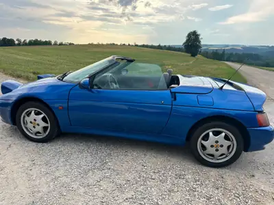 Lotus Elan SE Turbo 1991 — Cabriolet sportif iconique, turbo 160 ch — Miniature 12