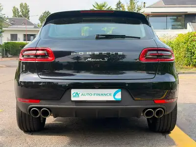 Porsche Macan S Diesel PDK — SUV sportif premium, 201000 km, sièges chauffants et caméra — tableau de bord