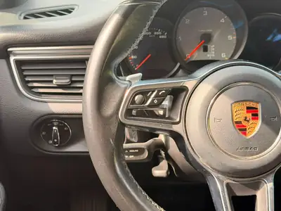 Porsche Macan S Diesel PDK — SUV sportif premium, 201000 km, sièges chauffants et caméra — Miniature 14