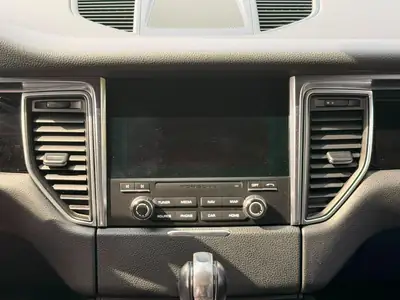 Porsche Macan S Diesel PDK — SUV sportif premium, 201000 km, sièges chauffants et caméra — Miniature 25
