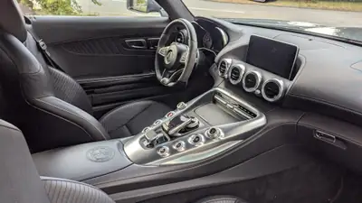 Mercedes-AMG GT S — Coupé sport pur, 510 ch et seulement 49 000 km — Thumbnail 12