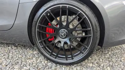 Mercedes-AMG GT S — Coupé sport pur, 510 ch et seulement 49 000 km — Thumbnail 18