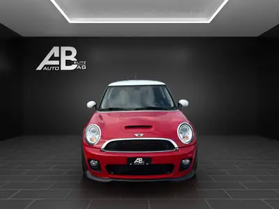 MINI Cooper S John Cooper Works — 184 ch, sportive compacte révisée et fiable — vue extérieure
