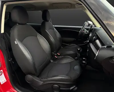 MINI Cooper S John Cooper Works — 184 ch, sportive compacte révisée et fiable — Miniature 9