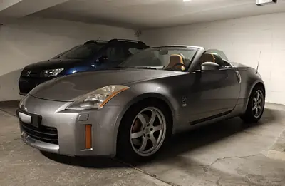 Nissan 350 Z 3.5 V6 — Cabriolet sportif légendaire, 86 500 km — intérieur