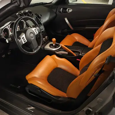 Nissan 350 Z 3.5 V6 — Cabriolet sportif légendaire, 86 500 km — détail
