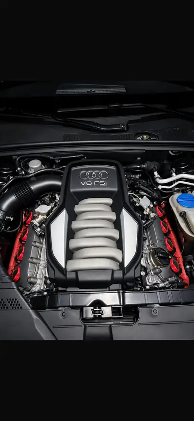 Audi S5 4.2 V8 FSI Quattro — Coupé sportif haute performance, 184'000 km — tableau de bord