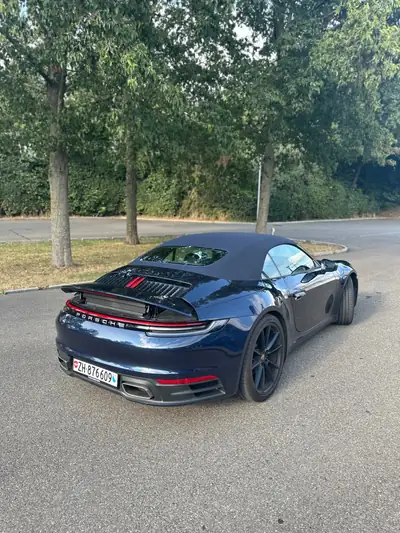 Porsche 911 Carrera 3.0 PDK Cabriolet — Roadster iconique, 49'000 km, certificat Porsche Approved — détail