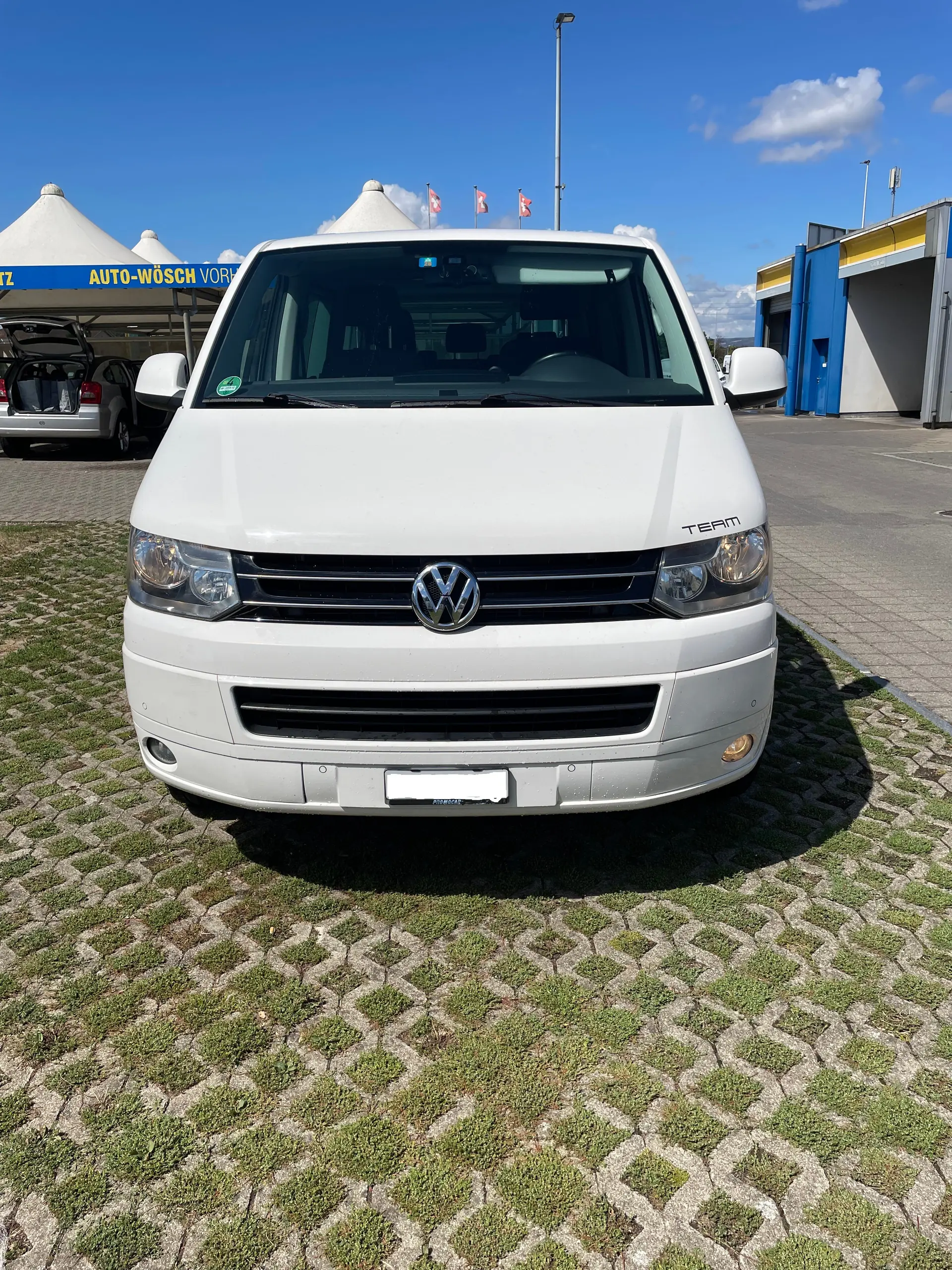 Volkswagen T5 2012 occasion Döttingen — 1