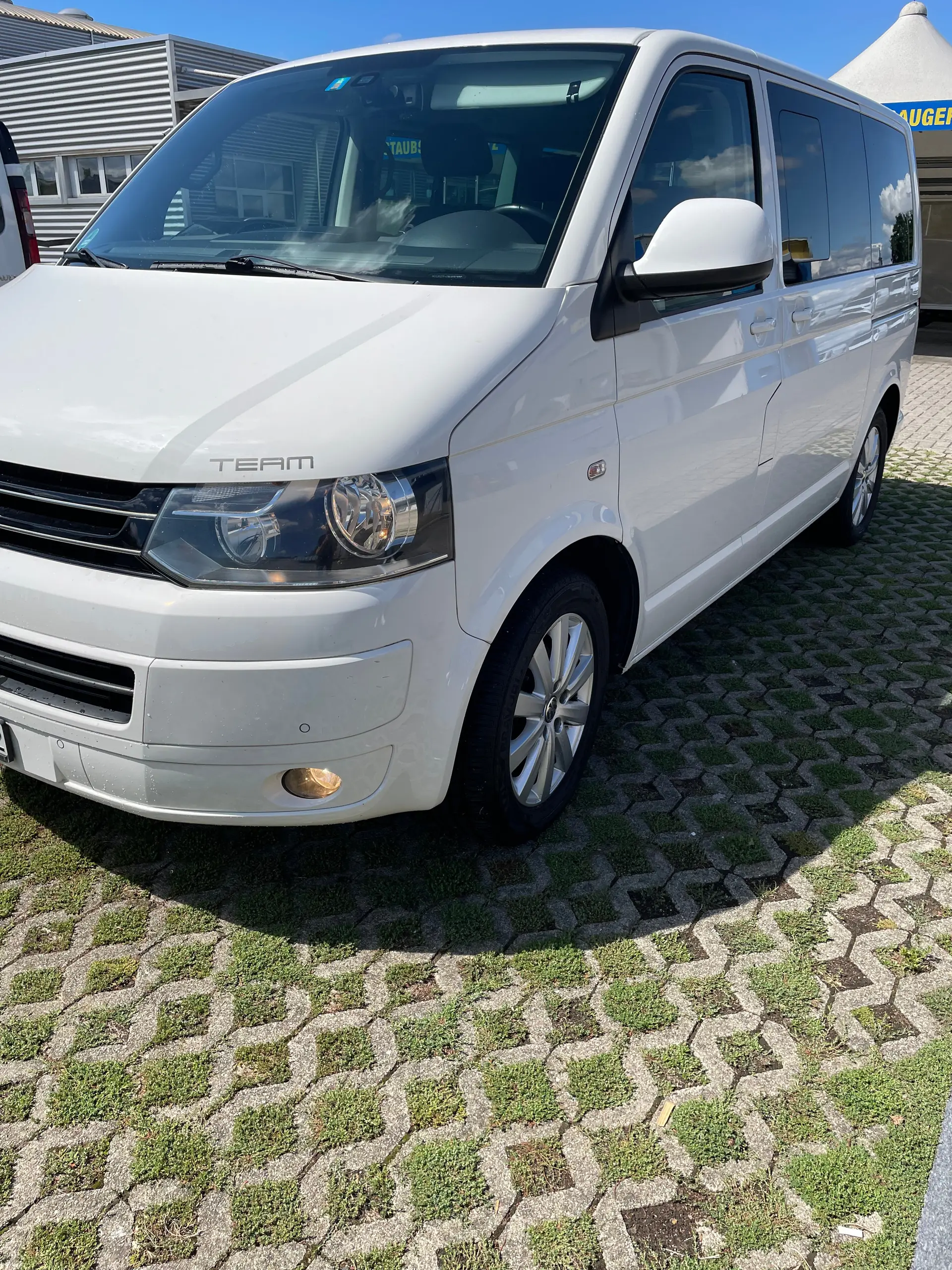 Volkswagen T5 2012 occasion Döttingen — 3