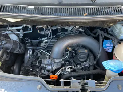 VW T5 2.0 TDI 140 CL — Monospace 7 places diesel, équipé et sans sinistre — Miniature 13