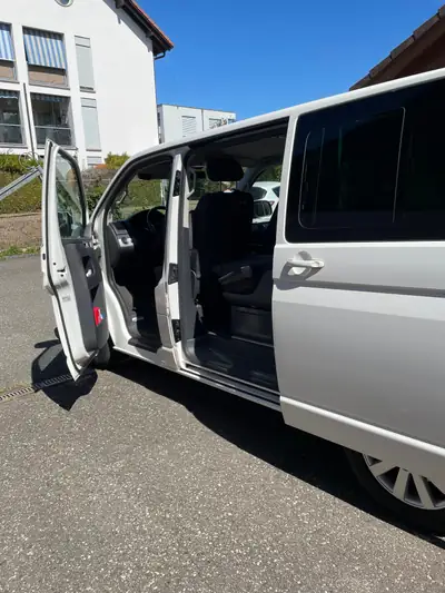 VW T5 2.0 TDI 140 CL — Monospace 7 places diesel, équipé et sans sinistre — Miniature 14