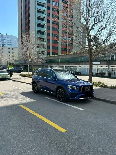 Mercedes-Benz GLB 250 AMG Line — SUV compact 4x4, 224 ch et seulement 51 400 km — tableau de bord