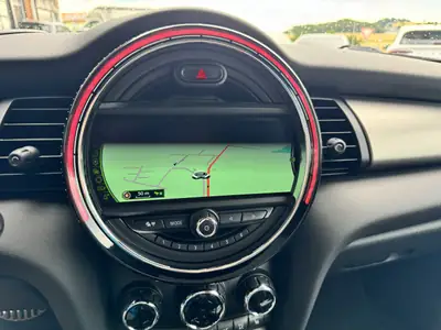 MINI Cooper S JCW 2016 — Performance sportive et équipements premium — Thumbnail 7