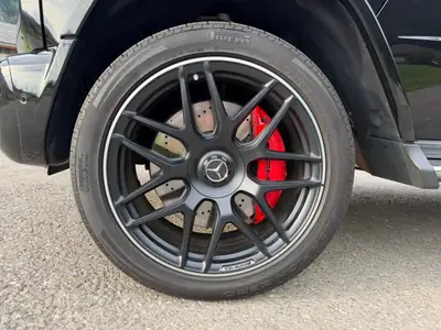 Mercedes-Benz G 63 AMG — Le SUV légendaire à moteur V8 biturbo haute performance — Miniature 7
