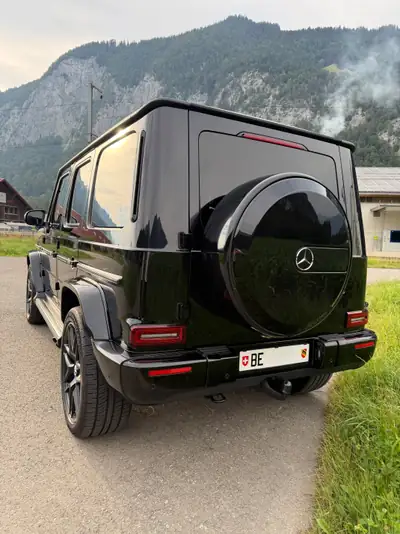 Mercedes-Benz G 63 AMG — Le SUV légendaire à moteur V8 biturbo haute performance — Miniature 8