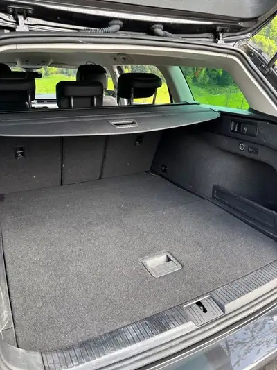 VW Passat Variant 2.0 TDI Alltrack — Break 4×4 diesel performant, régulièrement entretenu — detail