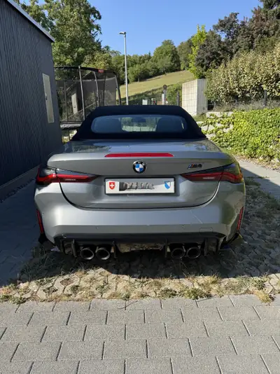 BMW M4 Competition xDrive Cabrio 2023 — Cabriolet haute performance, 31000 km — dettaglio